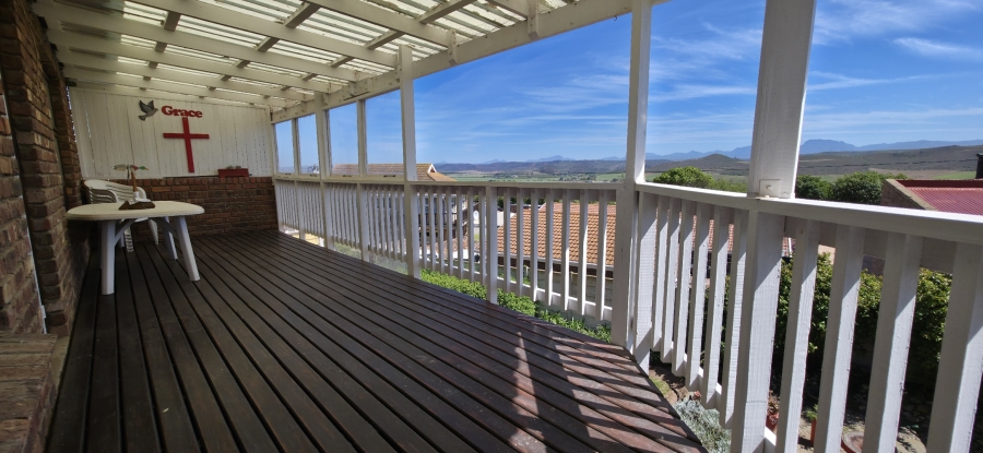 3 Bedroom Property for Sale in Fraaiuitsig Western Cape